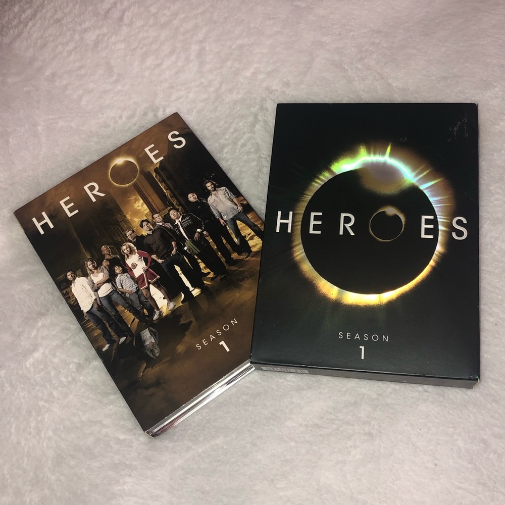 Season 1 of HEROS DVD collection